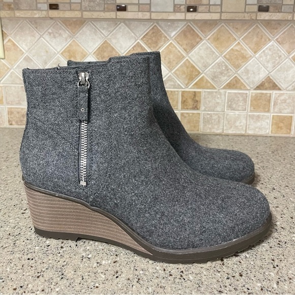 Dr Scholl’s Chloe Wedge Bootie in Charcoal Gray Size 11 - Picture 4 of 9